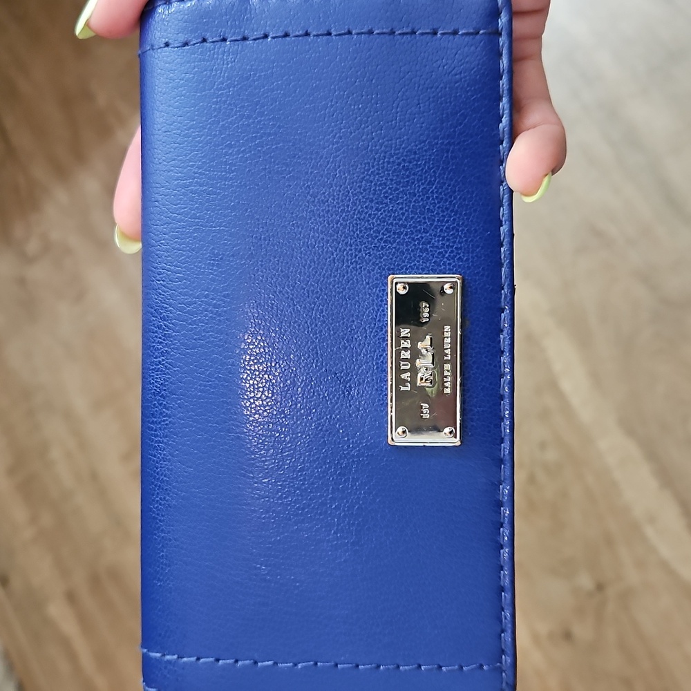 Ralph Lauren Blue Leather Wallet Sleek Compact Design